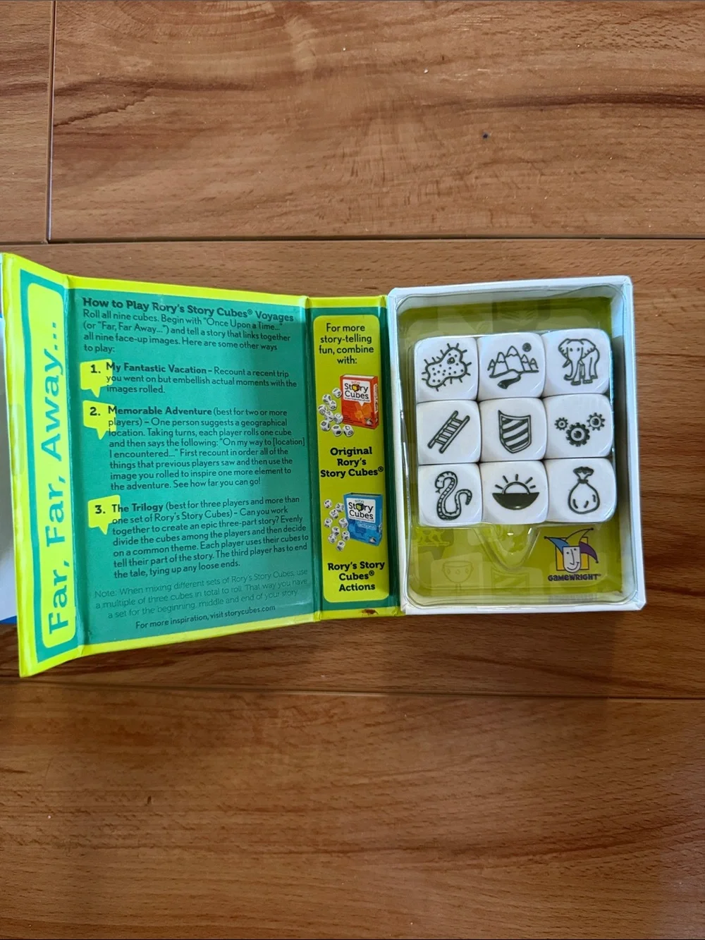 Story Cubes Kids Game - Blue Actions & Green Voyages